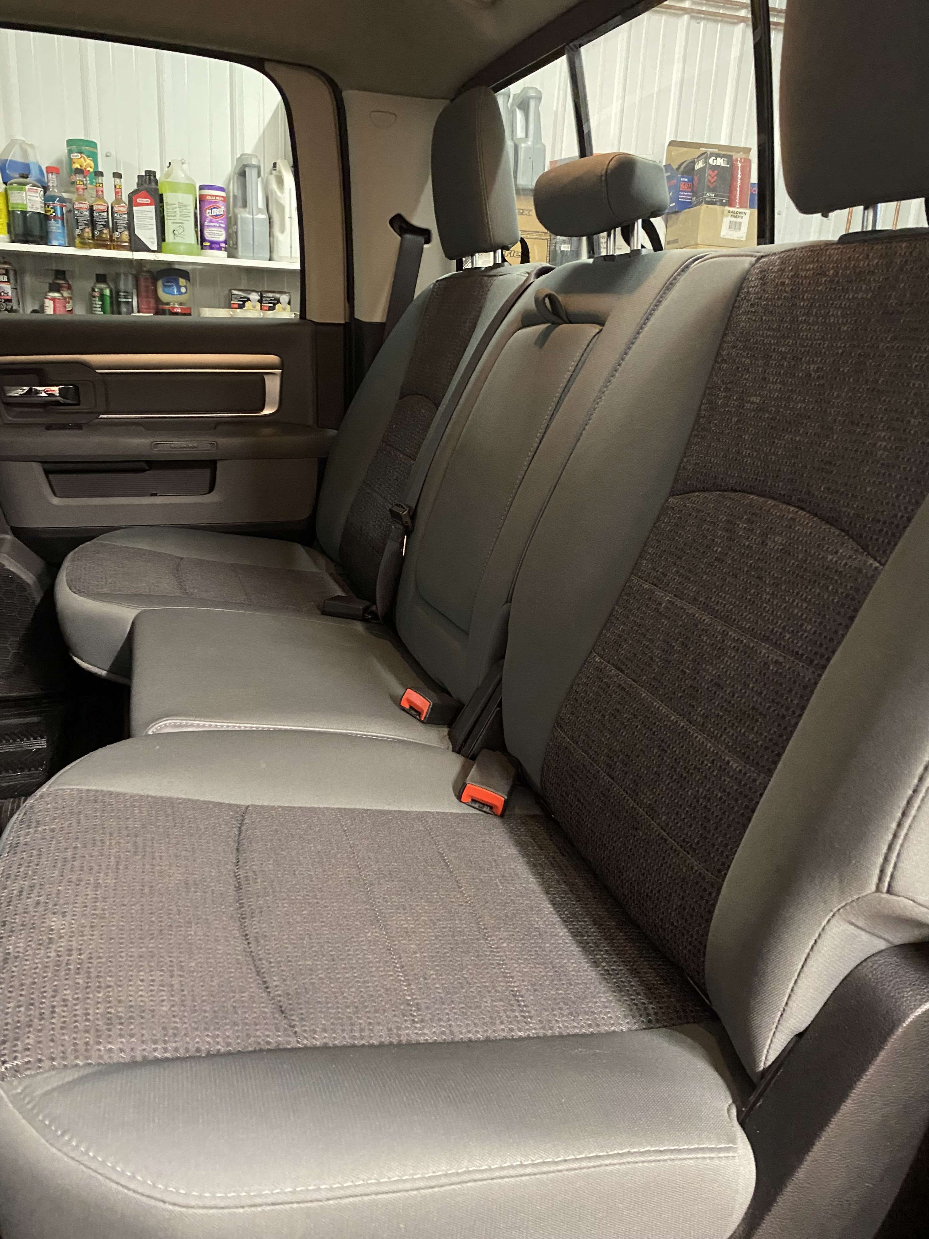 2018 Ram 1500 SLT