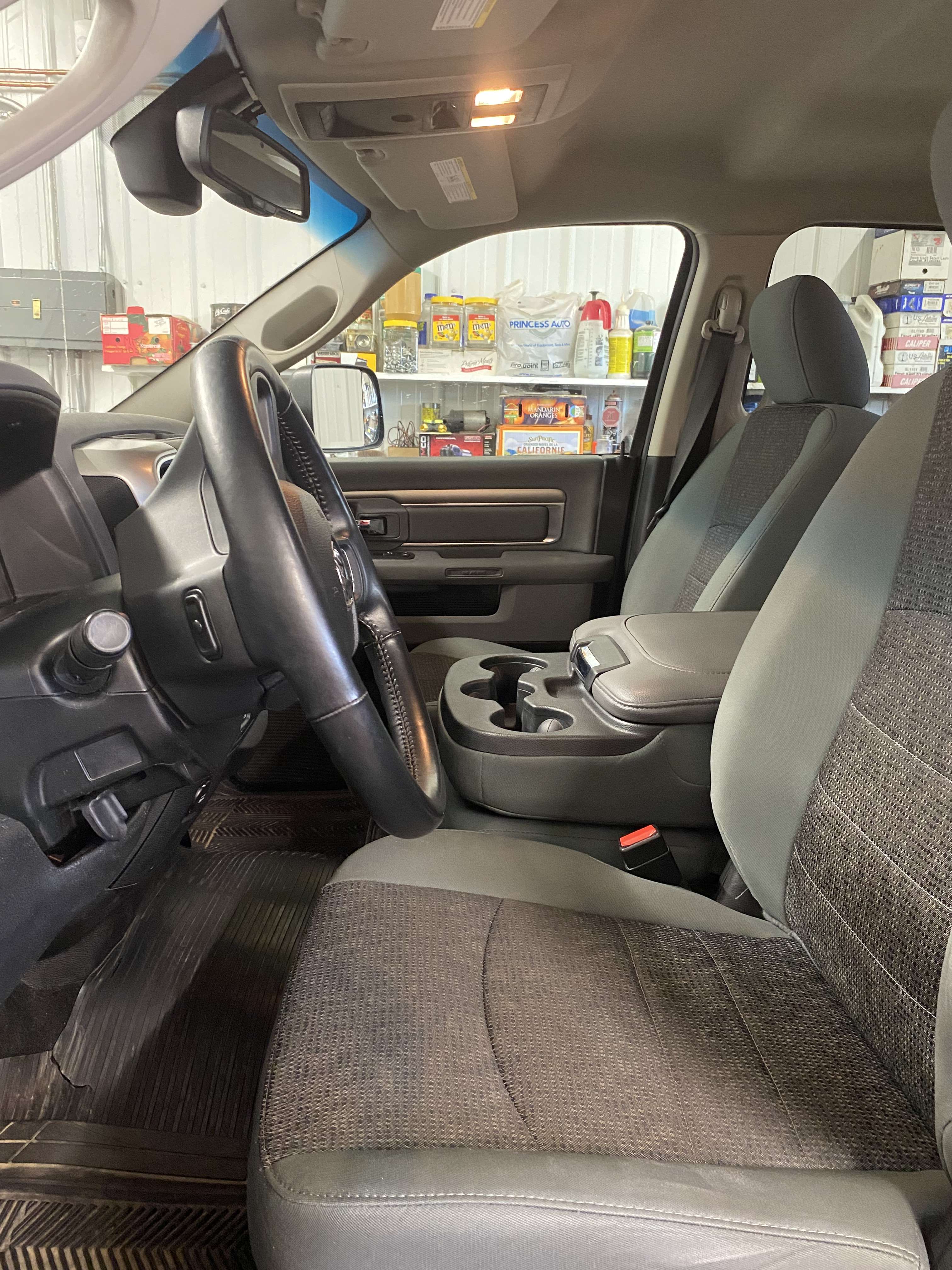 2018 Ram 1500 SLT